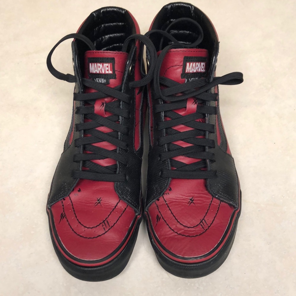 MARVEL Special Edition Deadpool Vans